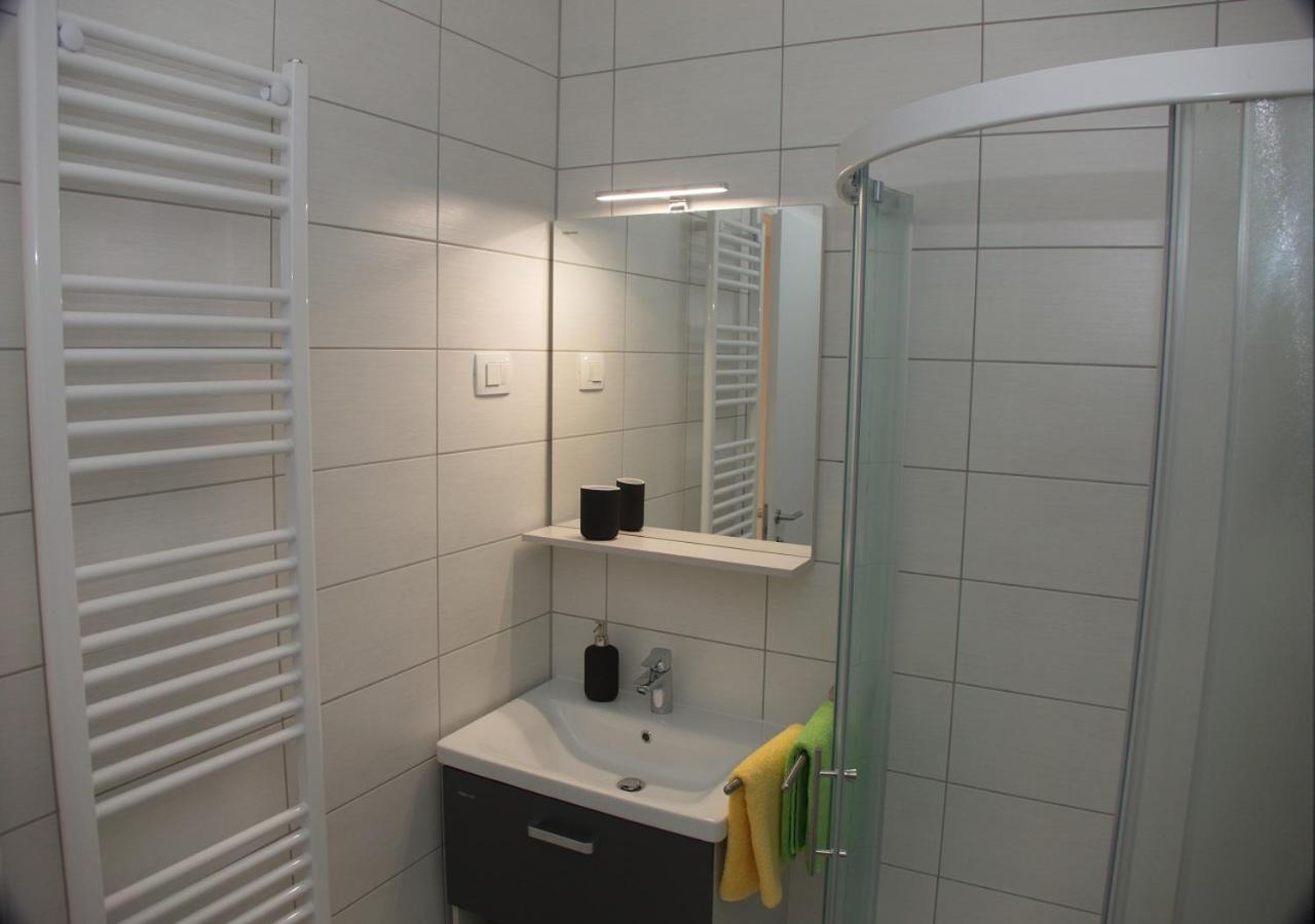 Apartmaji Anita Begunje pri Cerknici Exterior foto